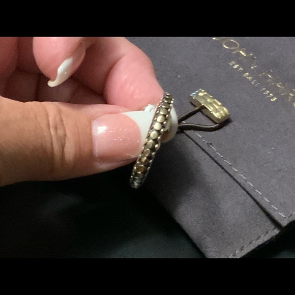 Brand New John Hardy Silver and 18ct Gold Dot earrings - Picture 4 of 14